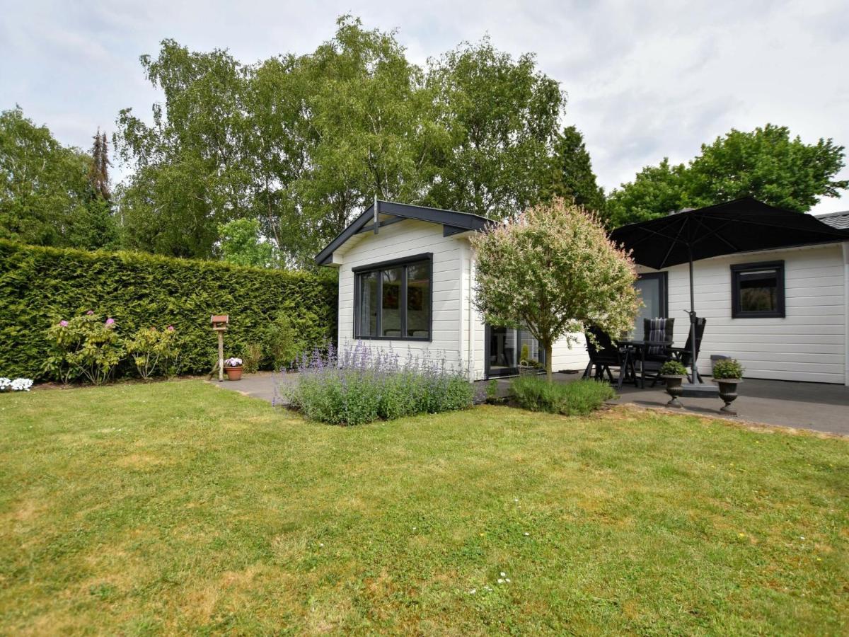 Spacious Chalet In Wolfheze With Garden Bagian luar foto
